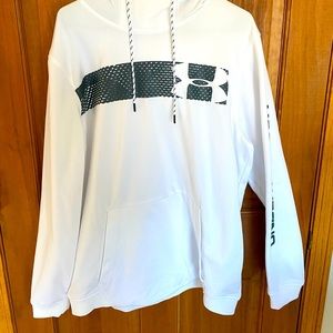 Under Amour Sweatshirt size XL